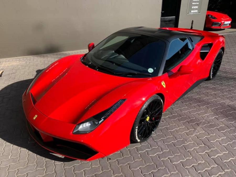 Ferrari 488 Spider by RACE! 2019 года  (фото 6 из 10)